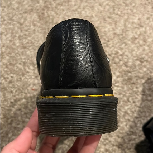 Vintage Dr. Martens Mary Jane Tooled Floral Black Leather Buckle Shoes Size 7 - Picture 6 of 12